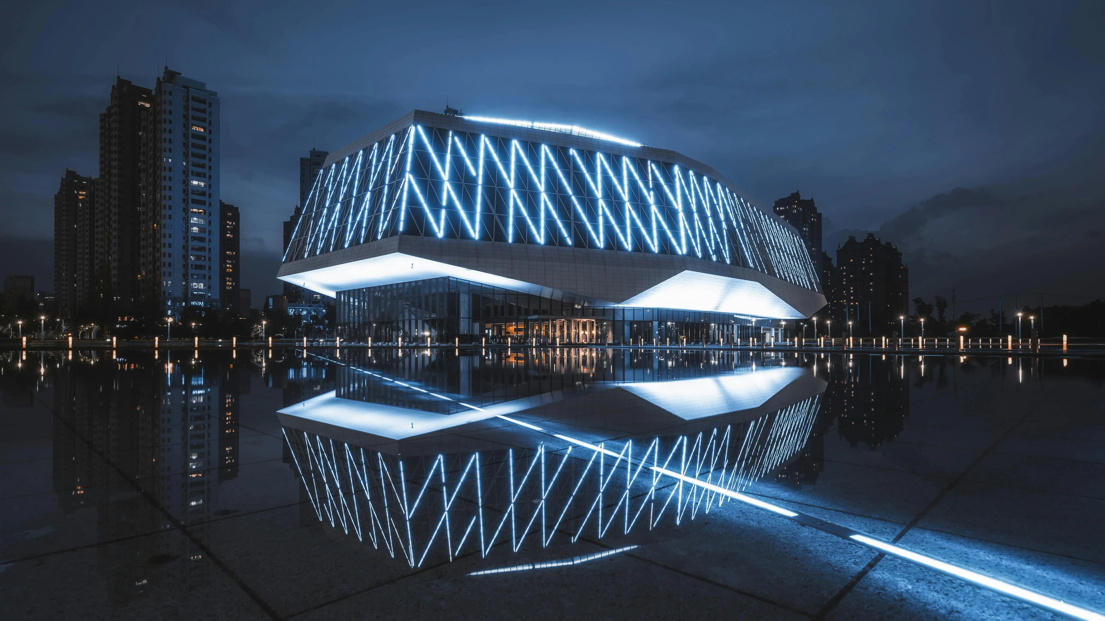 LUXOVA architectural lighting project showcase